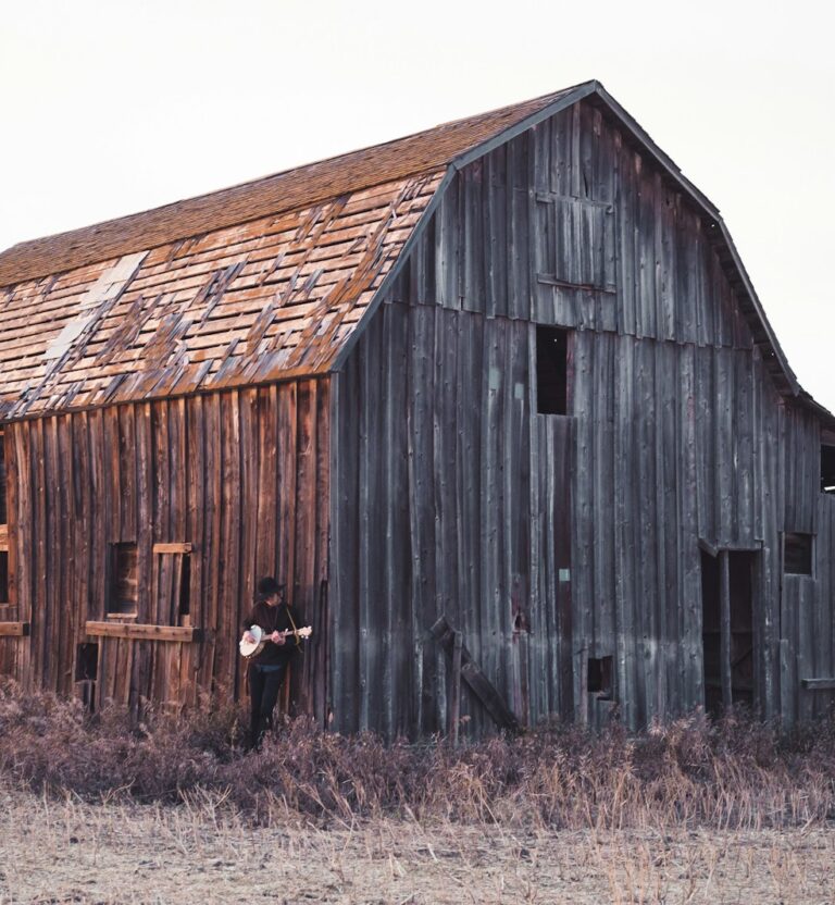 Grey weathered gambrel barn